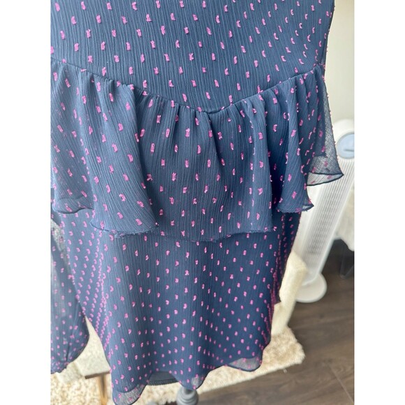 Express Navy & Pink Ruffle Front Long Sleeve Blouse Size Medium - Picture 4 of 7